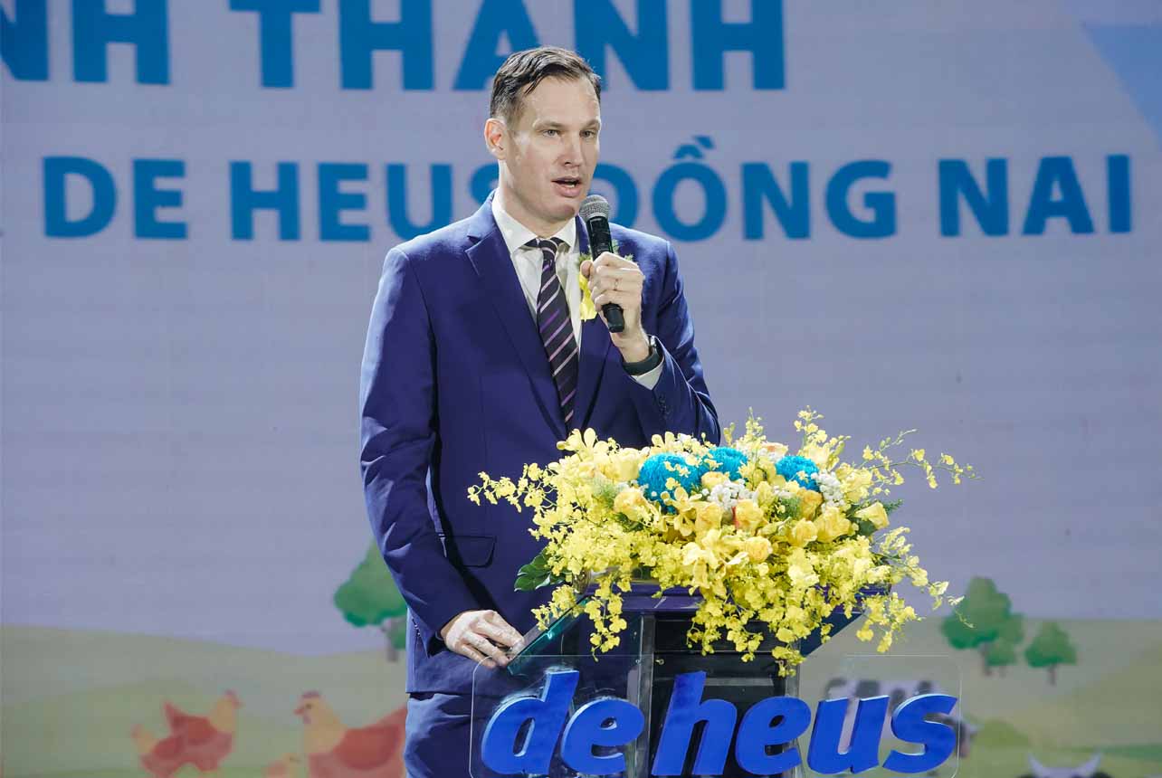 Gabor Fluit during the inaugurate of the first De Heus Premix Factory in Asia